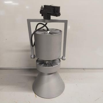 Retro lamp grijs  iGuzzini  Nieuw beschikbaar voor biedingen