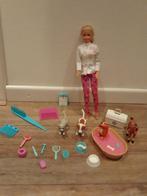 Dierenarts barbie, Kinderen en Baby's, Speelgoed | Poppen, Ophalen, Zo goed als nieuw, Barbie