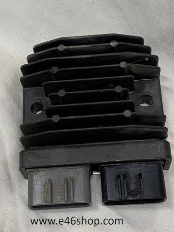SPANNINGS DYNAMO REGELAAR BMW MOTOR OE 12318523367 beschikbaar voor biedingen