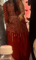 Te koop heel mooi lehenga, Ophalen of Verzenden, Zo goed als nieuw, Maat 38/40 (M), Rood