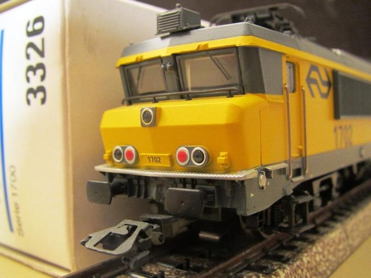 Märklin H0 3326 E-Lok 1702 NS serie 1700 van 1993, in OVP, Hobby en Vrije tijd, Modeltreinen | H0, Gebruikt, Locomotief, Wisselstroom