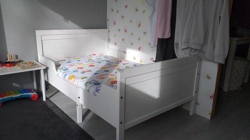 Ikea Sundvik meegroeibed (American version) 106x197 cm, Kinderen en Baby's, Kinderkamer | Bedden, Gebruikt, 180 cm of meer, 100 cm of meer