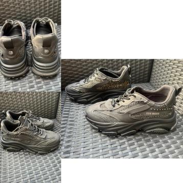 Dames Steve Madden beschikbaar voor biedingen