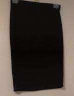 Zwarte Kokerrok - Maat 40, Kleding | Dames, Rokken, Ophalen of Verzenden, Zo goed als nieuw