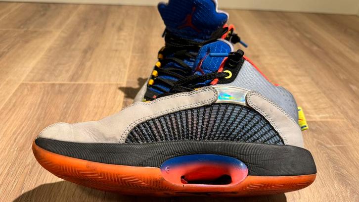 Air Jordan 35 "Center Of Gravity" sneakers, Kleding | Heren, Schoenen, Zo goed als nieuw, Ophalen of Verzenden