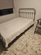 Nieuwstaat bed 120x200 (zonder matras), Huis en Inrichting, Slaapkamer | Bedden, Nieuw, Ophalen of Verzenden, Twijfelaar, 120 cm