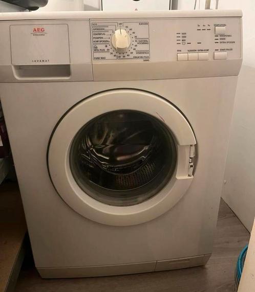 AEG Lavamat, Witgoed en Apparatuur, Wasmachines, Gebruikt, 85 tot 90 cm, 1200 tot 1600 toeren, Ophalen