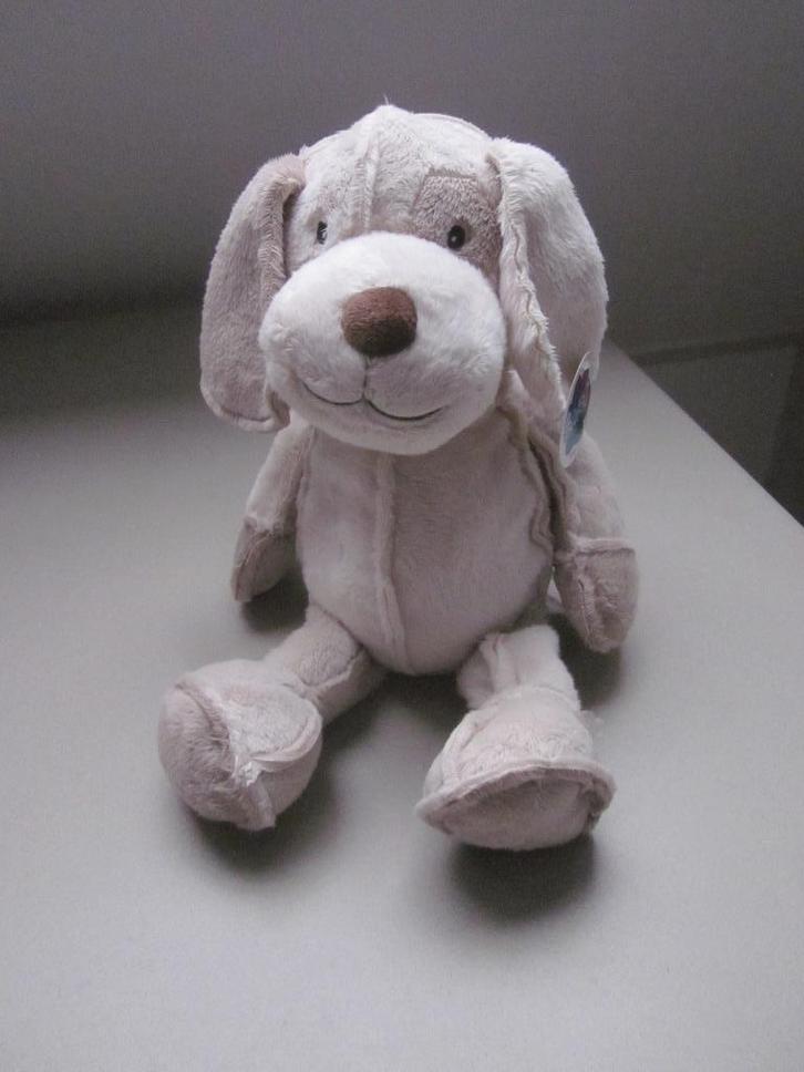 Natalis FBTO Snoef superzacht pluche knuffel hond lichtbruin, Kinderen en Baby's, Speelgoed | Knuffels en Pluche, Nieuw, Hond