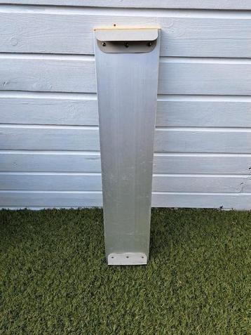 Te koop zitbank voor rubberboten aluminium zie foto's  beschikbaar voor biedingen
