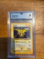 1999 Pokémon Zapdos Holo Base Set #16 Gegradueerd 8, Hobby en Vrije tijd, Verzamelkaartspellen | Pokémon, Ophalen of Verzenden