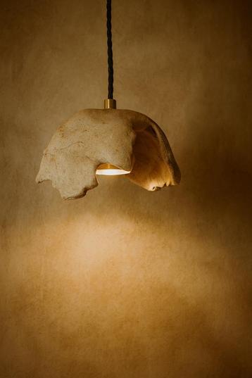 Handmade Ceramic Pendant Lamp – Wabi-Sabi & Minimalist Style beschikbaar voor biedingen