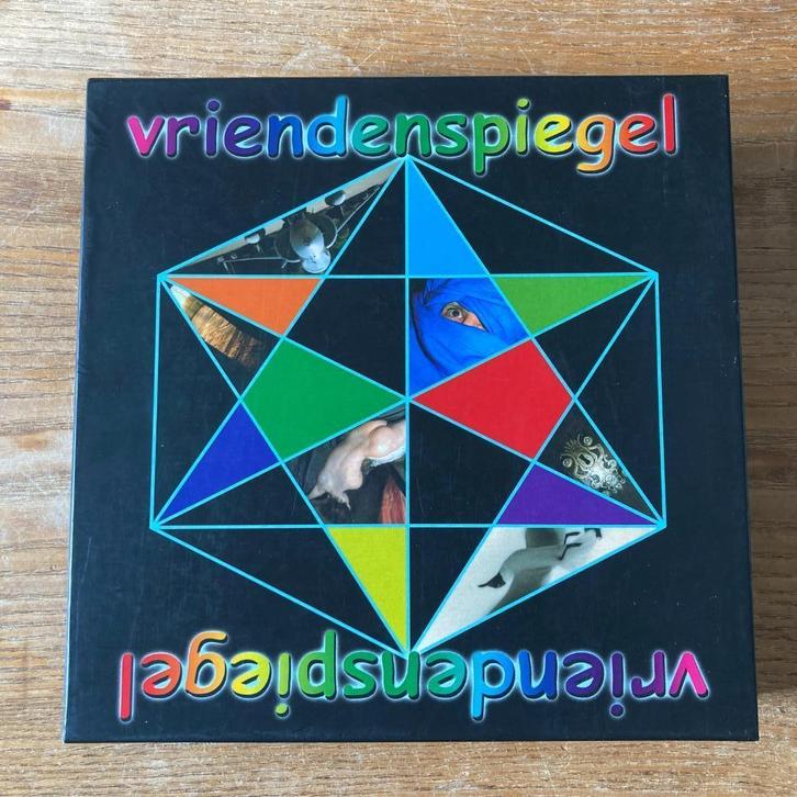 Vriendenspiegel kennismakingsspel (4-6 spelers, 18+ jr) zgan, Hobby en Vrije tijd, Gezelschapsspellen | Bordspellen, Zo goed als nieuw