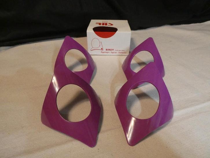 Birdy Eierdop | paars - set van 4 - RIIS, Huis en Inrichting, Keuken | Servies, Bord(en), Overige stijlen, Overige materialen