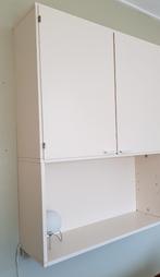 Vintage Pastoe wandkast, wit met 2 deurtjes en 3 planken., Huis en Inrichting, Kasten | Wandmeubels, Met deur(en), 25 tot 50 cm