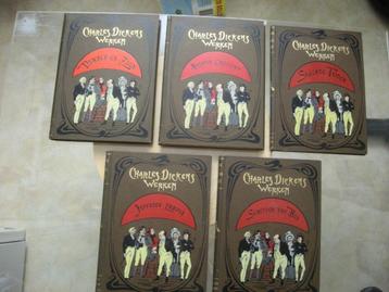 Antiq. serie Charles Dickens in 5 delen van rond 1900 fraai! beschikbaar voor biedingen