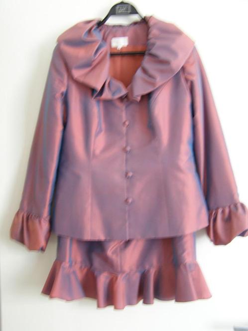 Uniek pakje; nieuw; handmade; maat M; Changeant, Kleding | Dames, Gelegenheidskleding, Nieuw, Overige typen, Maat 38/40 (M), Roze