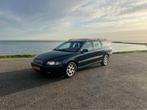 Volvo V70 2.5 T AWD AUT 2003 Blauw, Auto's, Volvo, Automaat, 1800 kg, Zwart, Blauw