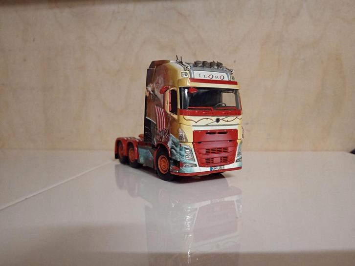 Volvo FH Floro WSI, Hobby en Vrije tijd, Modelauto's | 1:50, Nieuw, Bus of Vrachtwagen, Wsi, Ophalen of Verzenden
