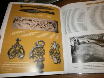 archeologie achter de duinen met afb bodemvondsten beschikbaar voor biedingen
