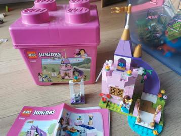 Lego 10668 juniors kasteel met princes beschikbaar voor biedingen