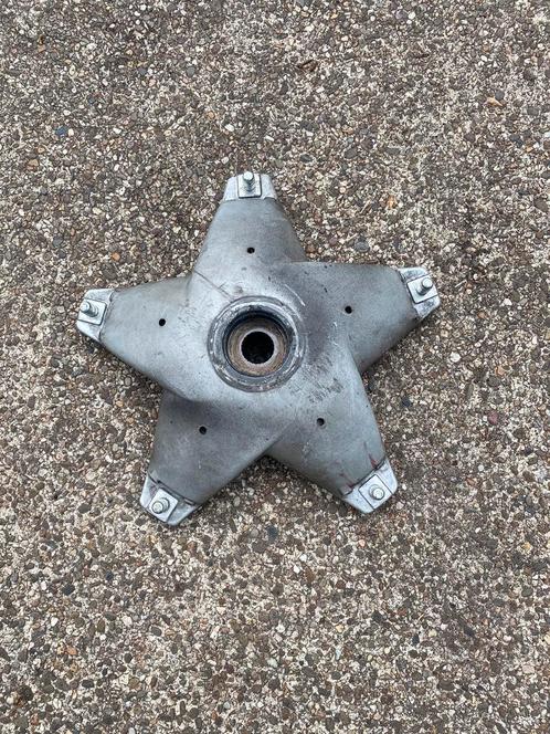 Skr achterwiel naaf 110mm 125cc 180cc, Motoren, Tuning en Styling, Ophalen of Verzenden