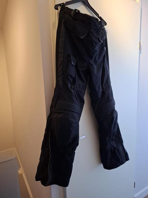 Waterdichte Evolution motorbroek L – gevoerd & verstelbaar, Motoren, Kleding | Motorkleding, Broek | textiel, Dames, Tweedehands