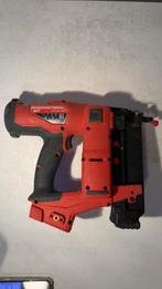 Milwaukee M18 FN18GS – 18 V, Ophalen of Verzenden, Zo goed als nieuw, Boor- en Schroefmachine, Variabele snelheid