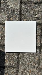 Gratis 12 Sphinx tegels wit voor badkamer 15x15 en 30 20x20, Doe-het-zelf en Verbouw, Ophalen of Verzenden, Minder dan 5 m², Wandtegels