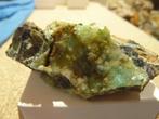 Garnieriet / falcondoiet (01), Ophalen of Verzenden, Mineraal