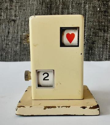 vintage no trumps marker bridge beschikbaar voor biedingen