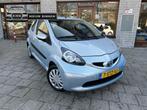 Toyota Aygo 1.0-12V 3Drs Access airco apk blauw, Auto's, Te koop, Geïmporteerd, Benzine, 4 stoelen