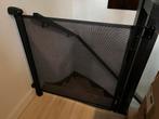 Uitrolbaar traphekje - zo goed als nieuw!, Kinderen en Baby's, Overige materialen, Oprolhekje, Ophalen of Verzenden, Zo goed als nieuw