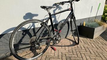 Trek FX seven five Shimano Deore beschikbaar voor biedingen