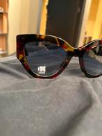 Victoria Beckham Zonnebril - Nieuw!, Sieraden, Tassen en Uiterlijk, Zonnebrillen en Brillen | Dames, Overige merken, Zonnebril