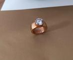 Stainless steel ring met crystal top, Nieuw, Goud, Goud, Ophalen of Verzenden