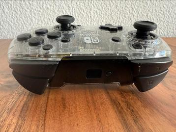 Nintendo Switch Afterglow Pro Controller beschikbaar voor biedingen