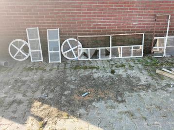Stalramen te koop. beschikbaar voor biedingen