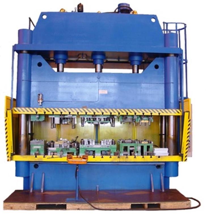 Hydraulic press ŽDB Hydraulika ZHS 250, Hobby en Vrije tijd, Knutselen, Gebruikt, Gereedschap of Toebehoren, Verzenden