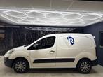 Peugeot Partner 120 1.6 HDI L1 XR (bj 2009), Voorwielaandrijving, Stof, Zwart, Wit