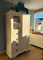 Vol houten kinderkamer babykamer: kast commode plank, Kinderen en Baby's, Kinderkamer | Commodes en Kasten, Ophalen, Gebruikt