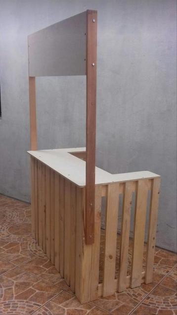 Balie/Bartafel beschikbaar voor biedingen
