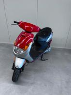 Vivacity 50cc, Fietsen en Brommers, Scooters | Peugeot, Ophalen of Verzenden, Zo goed als nieuw, Vivacity