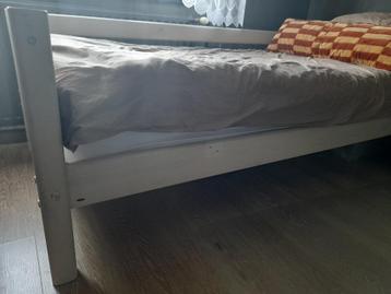 Bed flexa 90x200 cm inclusief matras