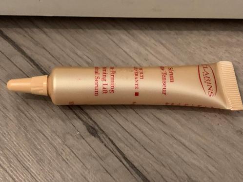 Clarins serum phyto-tenseur extra firming lift serum 10 ml, Sieraden, Tassen en Uiterlijk, Uiterlijk | Gezichtsverzorging, Nieuw