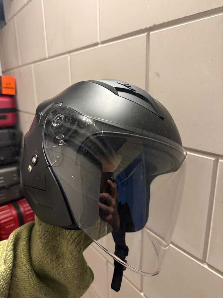 Vinz Helm - Zo goed als nieuw!, Fietsen en Brommers, Brommerhelmen, Ophalen, Zo goed als nieuw, Medium