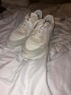 Tozen schoenen, Wit, Ophalen of Verzenden, Sneakers of Gympen, Zo goed als nieuw