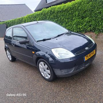 Ford Fiësta 1.3 8V 3DR 2005 APK NIEUW INRUIL MOGELIJK beschikbaar voor biedingen