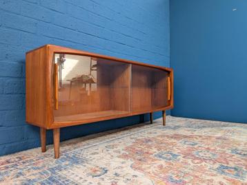 Vintage lowboard, Deens design van Dyrlund, jaren '60 beschikbaar voor biedingen