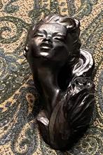 Verfijnde vrouwenbuste, wandsculptuur, gips, zwart, 15 cm, Ophalen of Verzenden