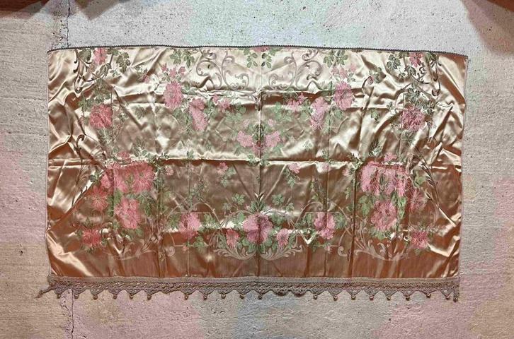 Grand Foulard 217/129, Huis en Inrichting, Stoffering | Tapijten en Kleden, Gebruikt, 200 cm of meer, 100 tot 150 cm, Rechthoekig